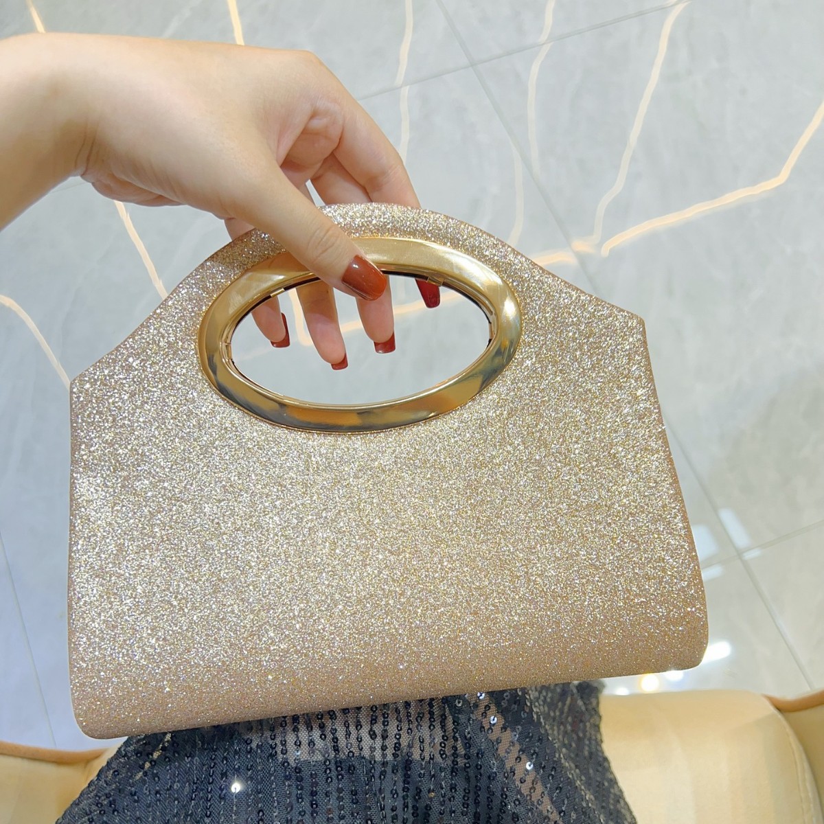 Luxury Bags News - Yeni Sınır Ötesi kadın el çantası