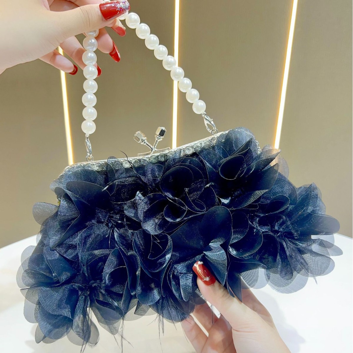 Luxury Bags News - 2025 Yeni Lüks 3D Çiçek Püskül