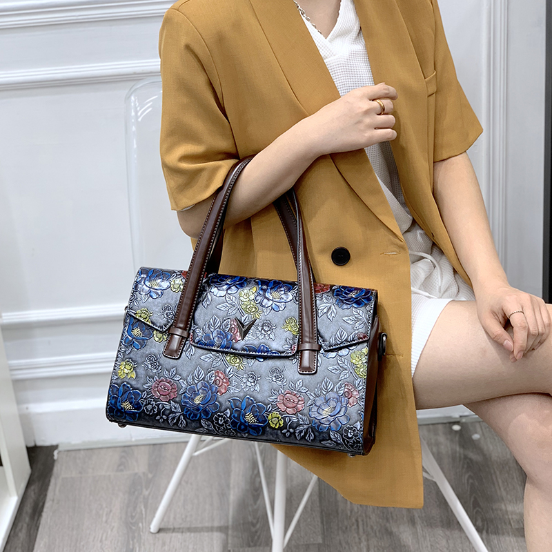 Vintage 3D Kabartmalı Çiçek Ça - Luxury Bags Vegan Leather incelemesi ve fiyatı