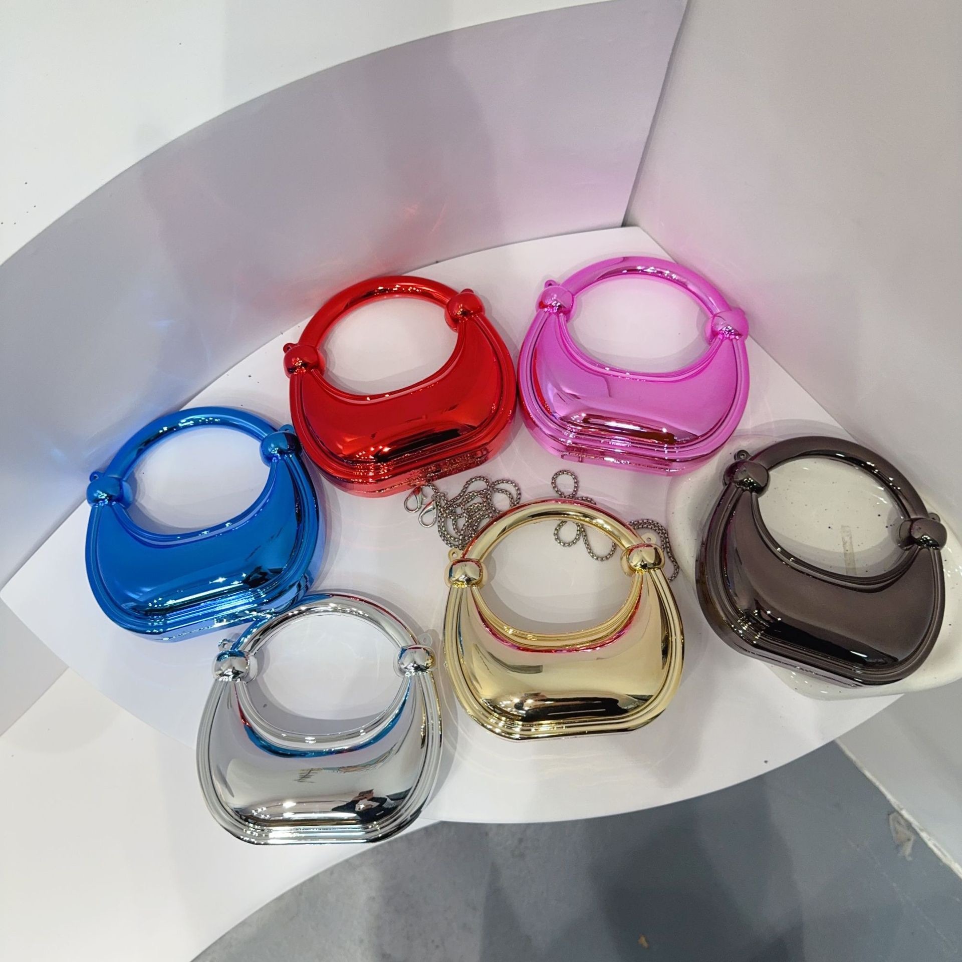 Mini Altın Gece Çantası Çantal - Luxury Bags Mini incelemesi ve fiyatı