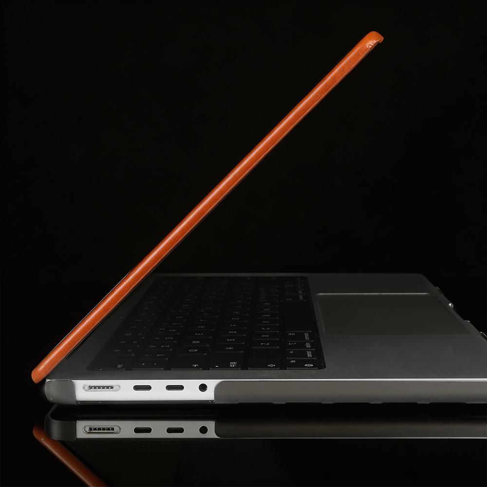 Macbook A18 A3404 Air 13 A3240 - Laptop Bag Leather 15 incelemesi ve fiyatı